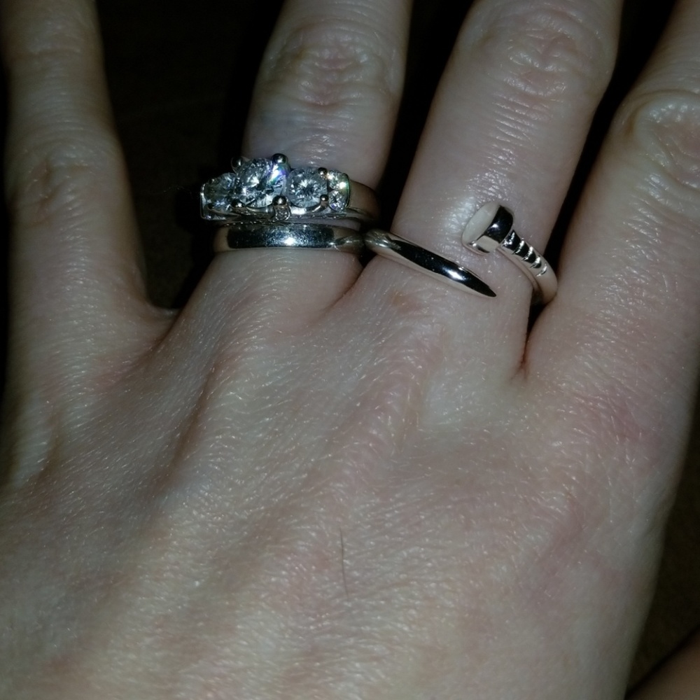 Nail themed*925 sterling silver  plated ring. - Picture 7 of 7